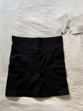 NWT Alala Black High-Rise Bike Shorts